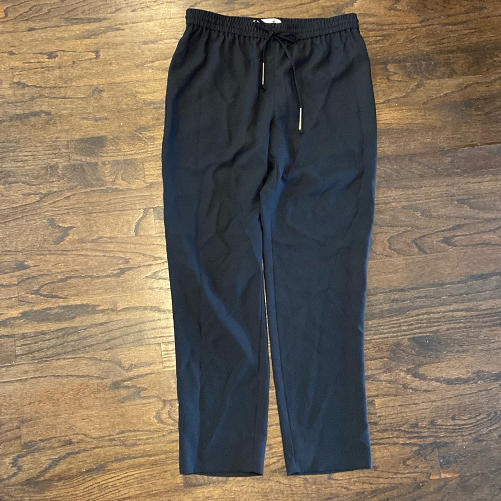 Diane Von Furstenberg black crepe drawstring waist ankle cropped pants size 8